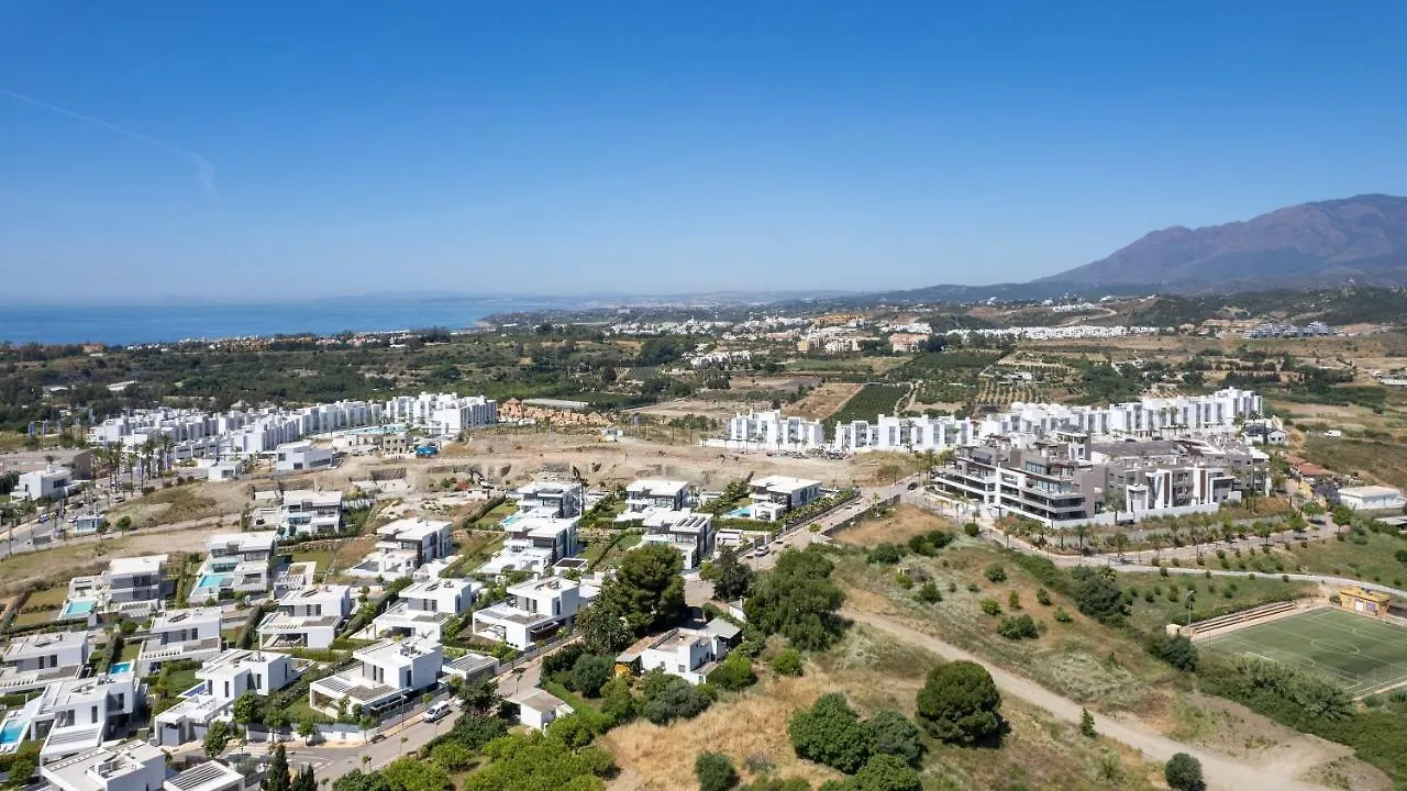 Luxury Holiday Apartment With 2 Bedrooms In Cancelada Estepona